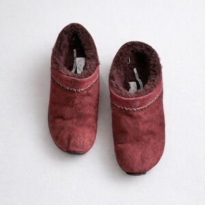 Merrell Encore Chill Stitch Raisin Slip On Clogs Womens 8 Burgundy Shearling